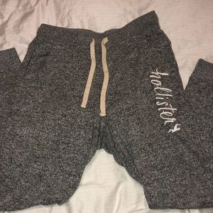Hollister sweatpnts, medium size